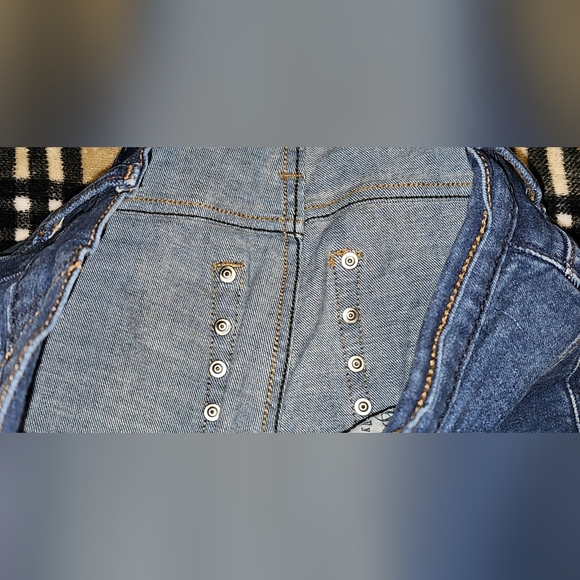 Womens ROCK & REPUBLIC "Kassandra" Dark Distressed Denim Jeans size 10 (30x30) - Picture 14 of 15